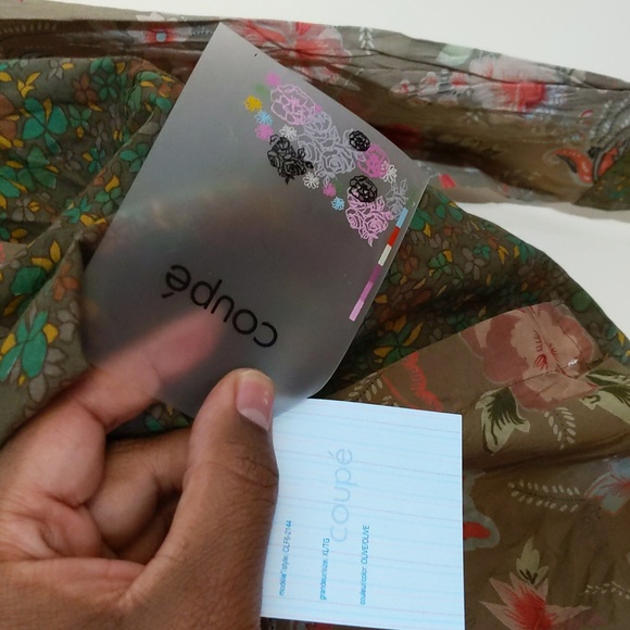 Maison Coupe| NWT Floral Long Sleeve Cotton Shirt With Front Pockets - Picture 12 of 14